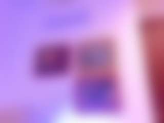 Live cam show with PRINCESS VICTORIA - HD on madthumbs