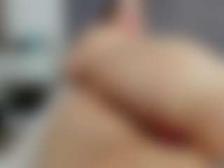 Laurel's Live Sex Cam Show