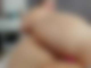 Laurel's Live Sex Cam Show