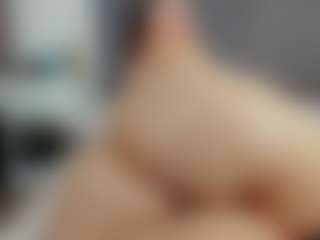 Live cam show with Laurel - Mature on livesuperchat.net