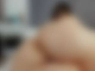 Laurel's Live Sex Cam Show