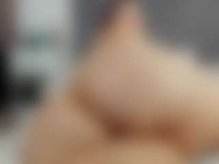 Laurel's Live Sex Cam Show