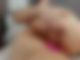 Laurel's Live Sex Cam Show