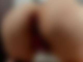 Laurel's Live Sex Cam Show