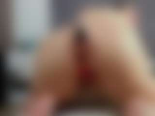 Laurel's Live Sex Cam Show