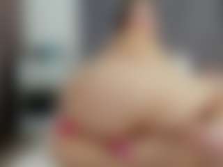 Live cam show with Laurel - Big Tits on CSO-WL