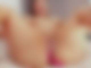 Laurel's Live Sex Cam Show