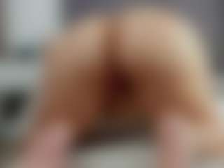 Laurel's Live Sex Cam Show