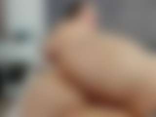 Laurel's Live Sex Cam Show