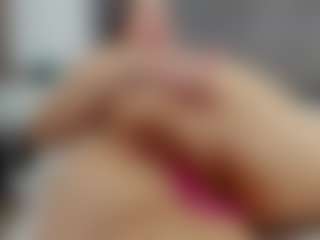 Laurel's Live Sex Cam Show