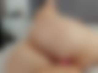 Laurel's Live Sex Cam Show