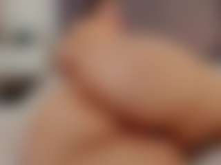 Laurel's Live Sex Cam Show