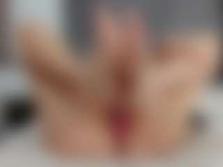 Laurel's Live Sex Cam Show