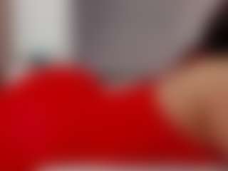 Live cam show with Laurel - Strip Mature on Camming Site