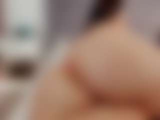 Laurel's Live Sex Cam Show