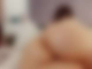 Laurel's Live Sex Cam Show