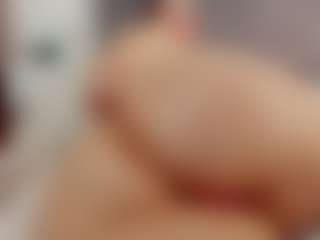 Laurel's Live Sex Cam Show