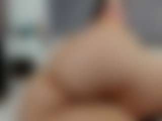 Laurel's Live Sex Cam Show