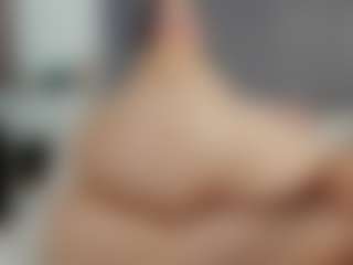 Laurel's Live Sex Cam Show