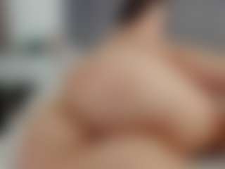 Laurel's Live Sex Cam Show