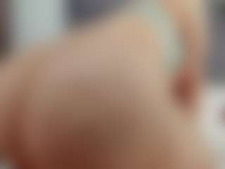 Live cam show with Laurel - Cosplay Brown Hair on livesuperchat.net