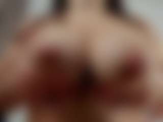 Laurel's Live Sex Cam Show