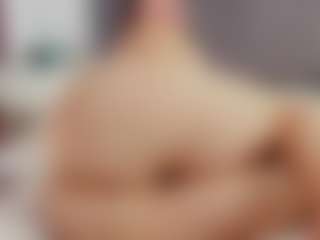 Laurel's Live Sex Cam Show
