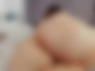 Laurel's Live Sex Cam Show