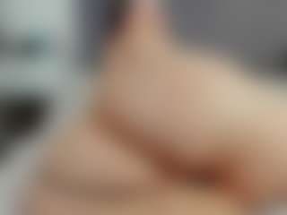 Laurel's Live Sex Cam Show