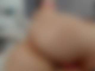 Laurel's Live Sex Cam Show