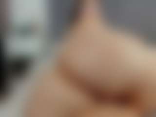 Laurel's Live Sex Cam Show