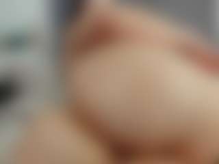 Laurel's Live Sex Cam Show