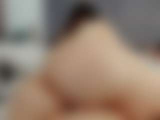 Laurel's Live Sex Cam Show