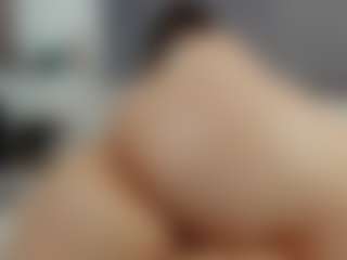 Laurel's Live Sex Cam Show