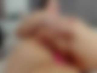 Laurel's Live Sex Cam Show