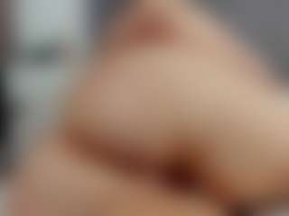 Laurel's Live Sex Cam Show