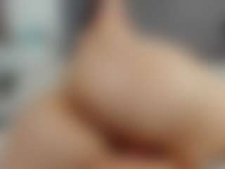 Laurel's Live Sex Cam Show