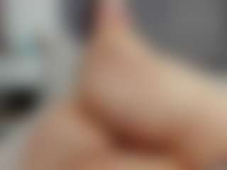 Laurel's Live Sex Cam Show