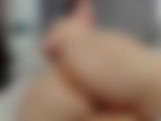Laurel's Live Sex Cam Show