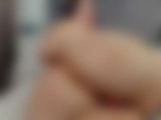 Live cam show with Laurel - Big Tits Curvy on SpankPalCams