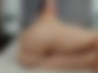 Laurel's Live Sex Cam Show