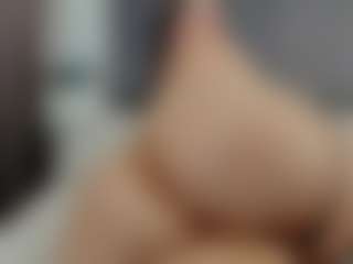 Laurel's Live Sex Cam Show