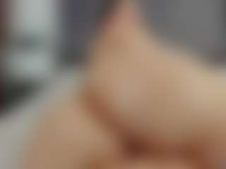 Live cam show with Laurel - Latina MILF on Dolls Live | chile