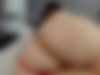 Live cam show with Laurel - Spank on sexytreat.net