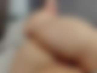 Laurel's Live Sex Cam Show