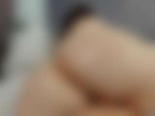 Laurel's Live Sex Cam Show