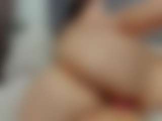 Laurel's Live Sex Cam Show