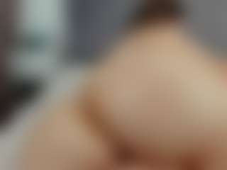 Laurel's Live Sex Cam Show