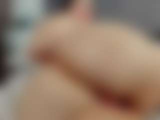 Laurel's Live Sex Cam Show