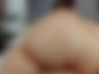 Laurel's Live Sex Cam Show